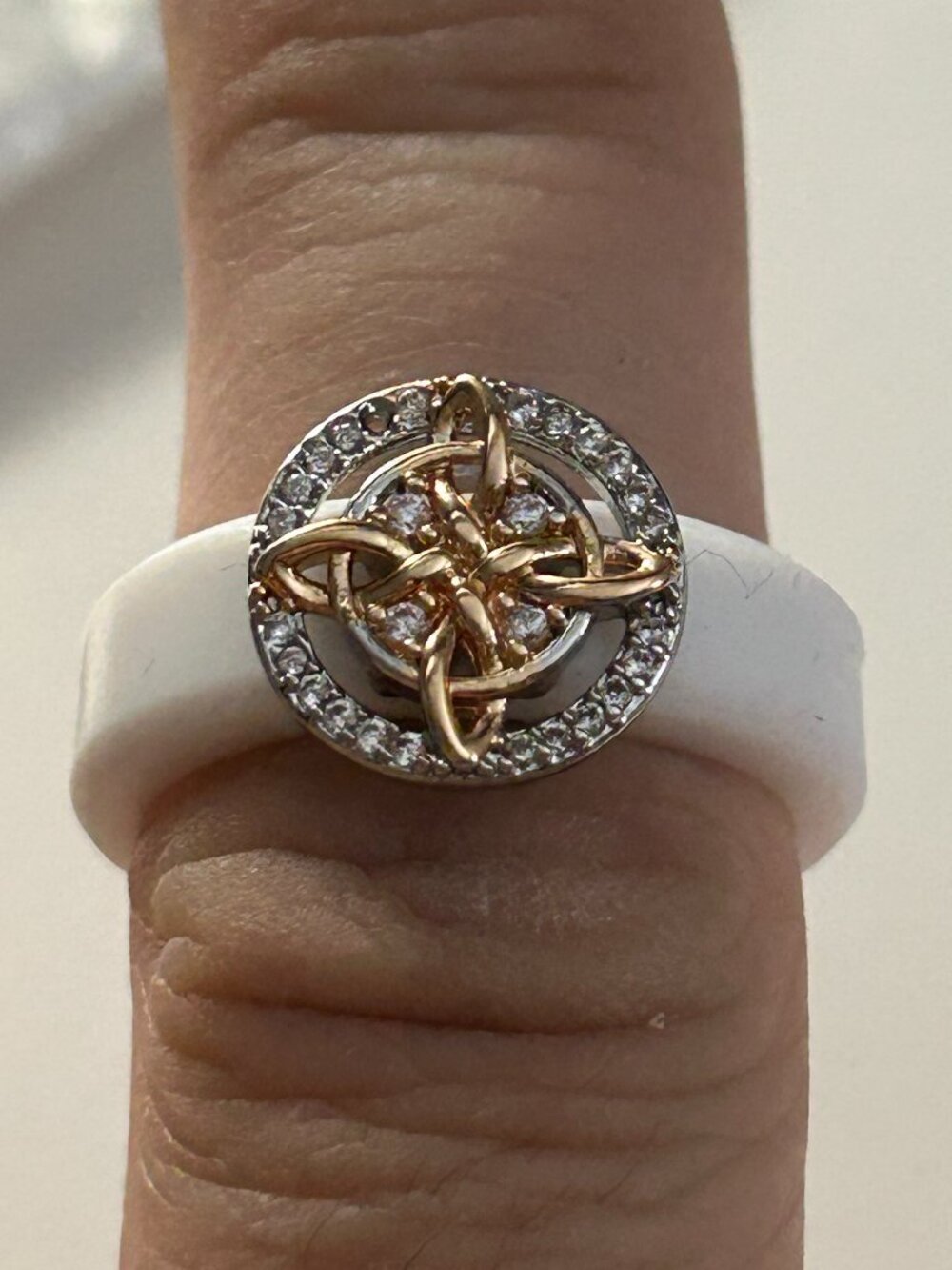 New Celtic Knot Women Ring, Pure White Matte Silicone with Zirconia-size 8